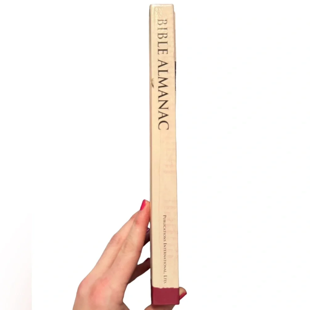 Retro/Vintage Book: “Bible Almanac,” By Anna Trimiew. Consultant: Gary Burge PhD
